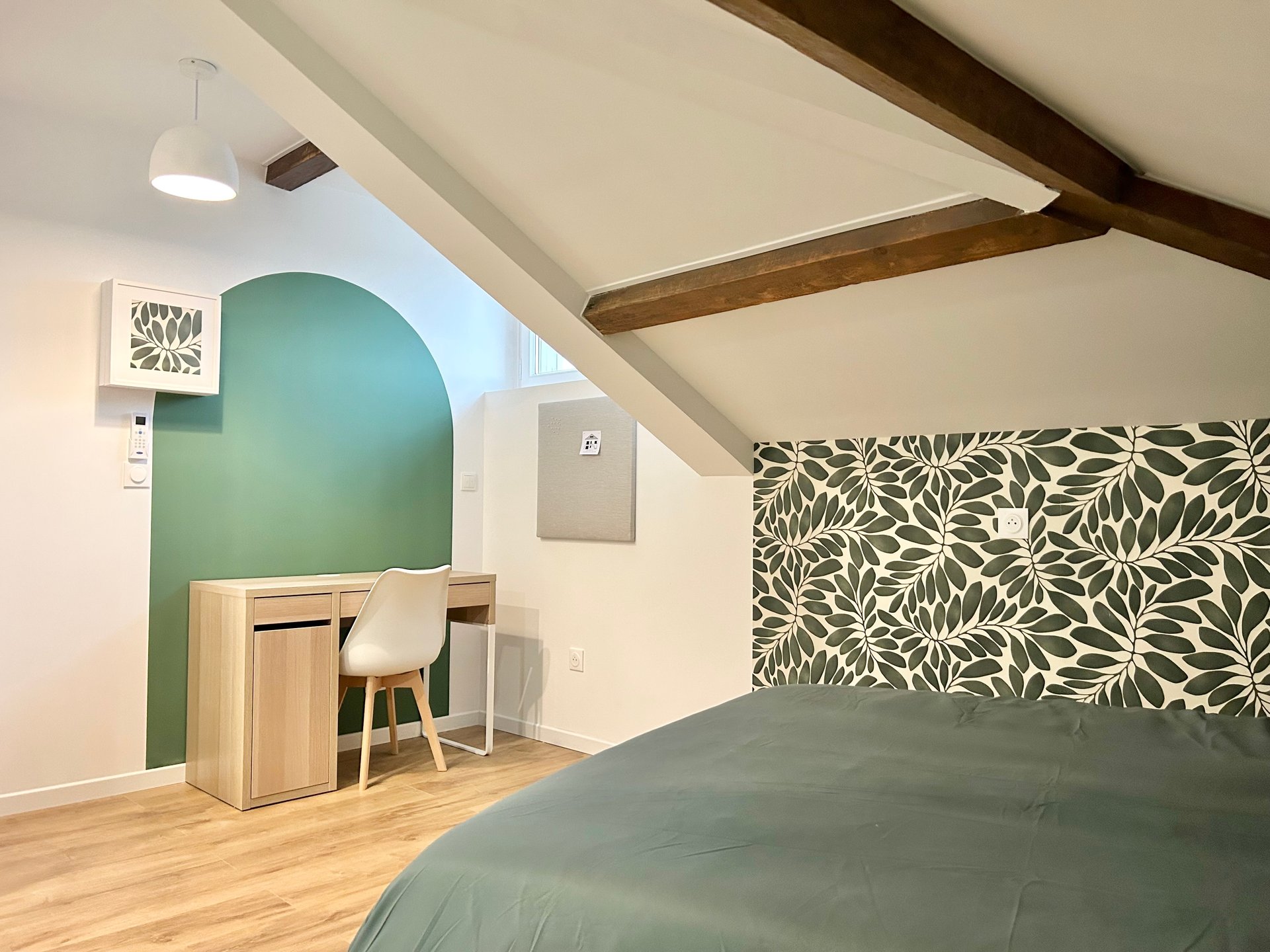 Chambre meublée en coliving à Bron — Coliving La Butte