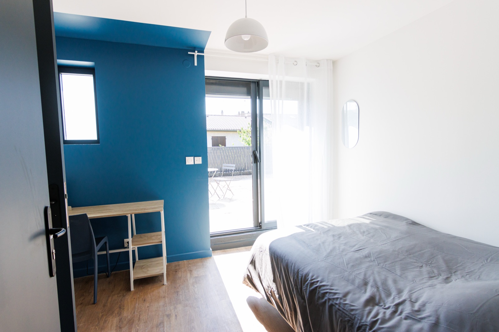 Chambre meublée en coliving à Lyon 8 — Coliving Thenard