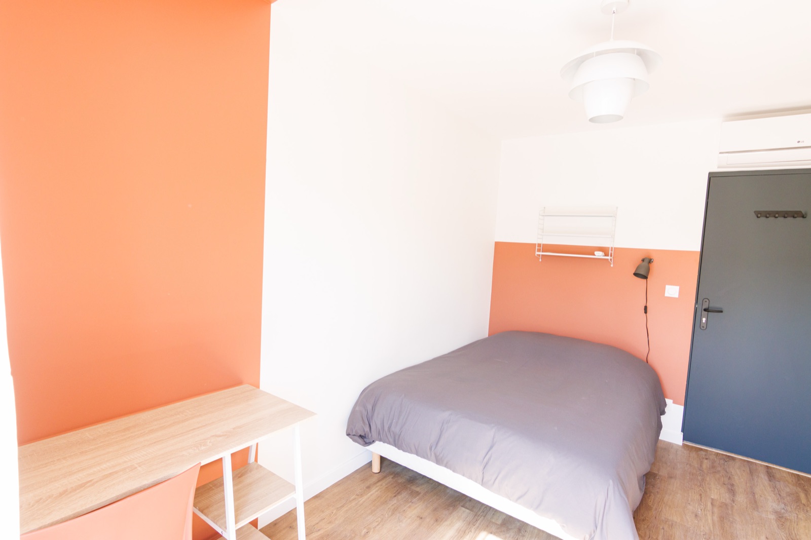 Chambre — Coliving Thenard — photo 2 du logement en coliving