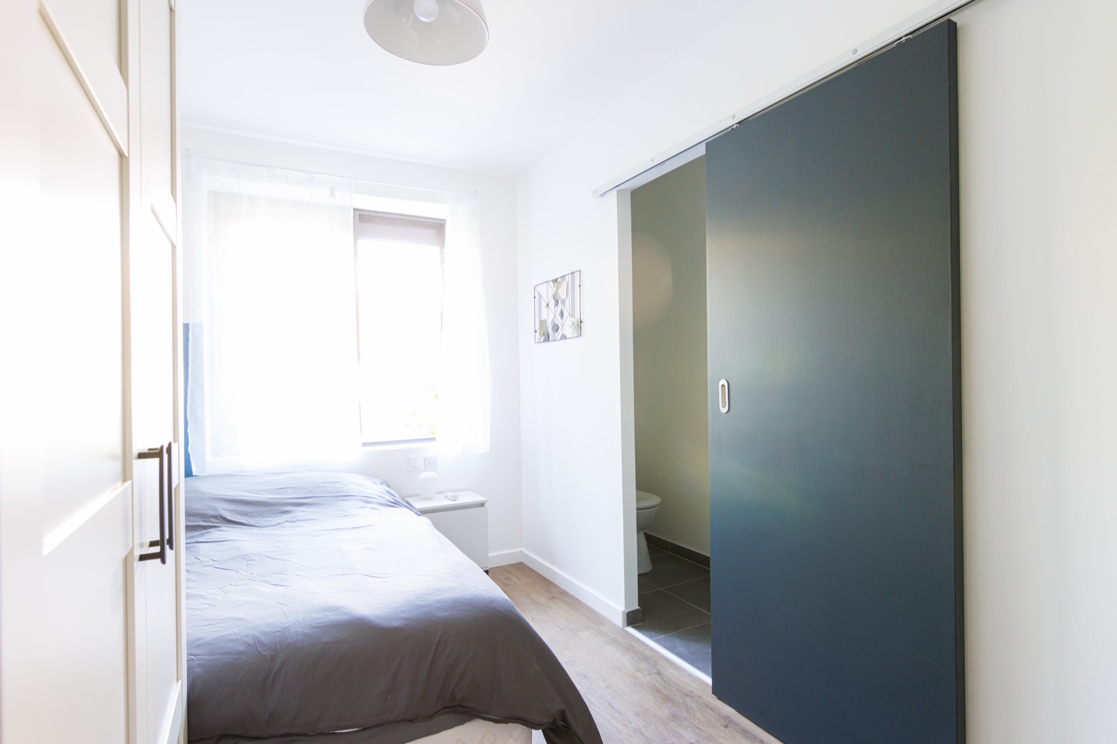 Chambre — Coliving Thenard — photo 3 du logement en coliving