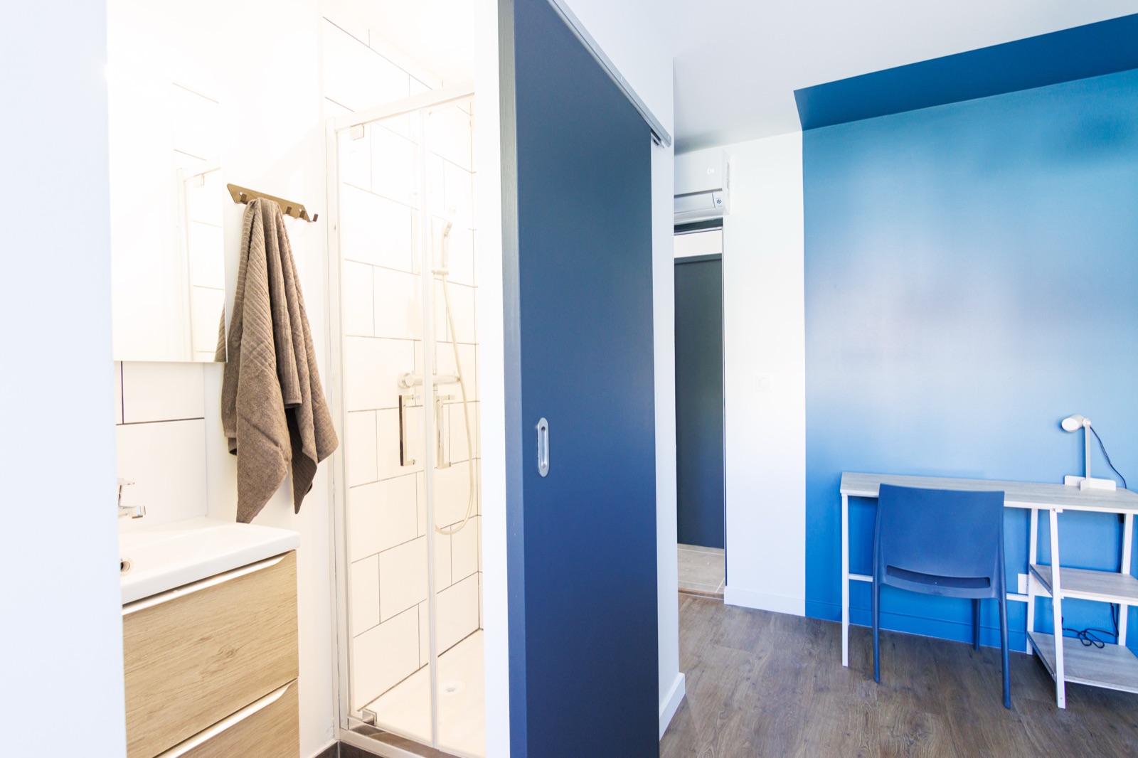 Chambre — Coliving Thenard — photo 4 du logement en coliving