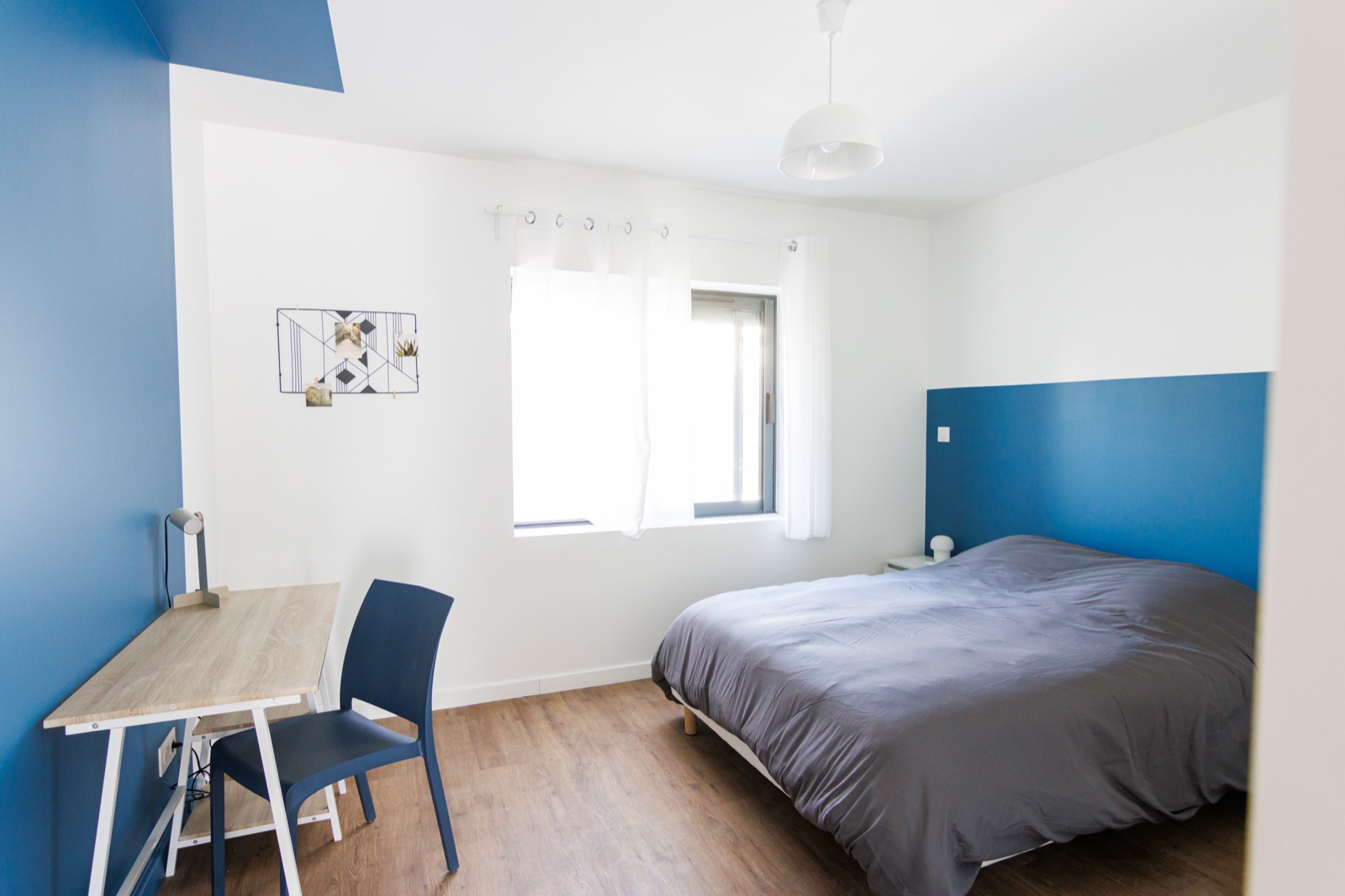 Chambre meublée en coliving à Lyon 8 — Coliving Thenard