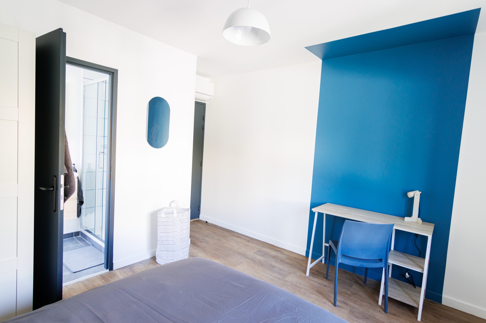Chambre — Coliving Thenard — photo 2 du logement en coliving