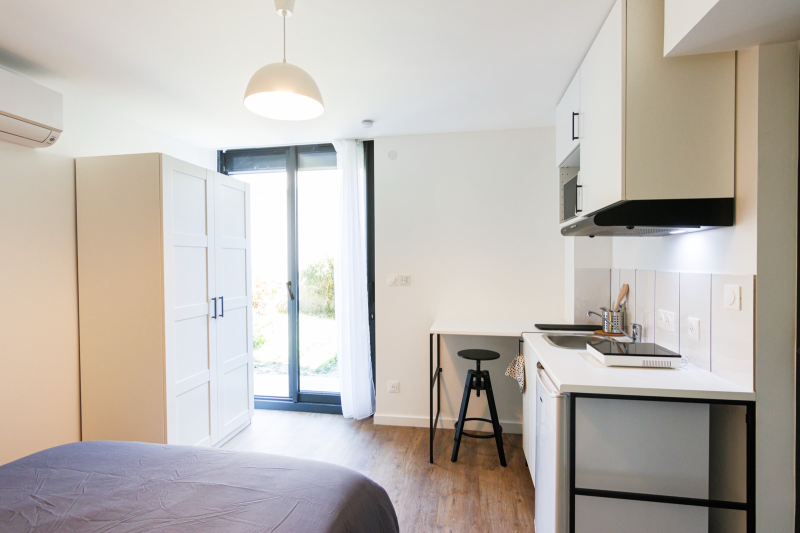 Studio — Coliving Thenard — photo 2 du logement en coliving